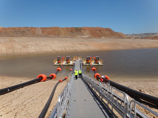 Dewatering solutions, pontoon-mounted